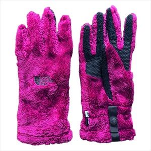 The North Face | Women's Osito Plush ETIP Gloves in Roxbury Pink (Deep Magenta)